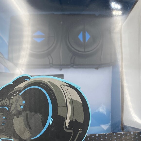 Disney Parks Tron Lightcycle Run Remote Control Vehicle Bike NIB Changes Color - Picture 6 of 10